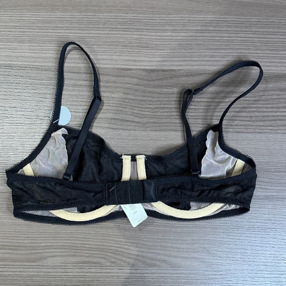 GAP Elegant Black Mesh Bra